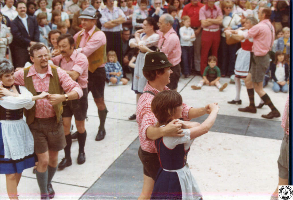 1976 05 dd 31 Winston Salem Springfest.jpg